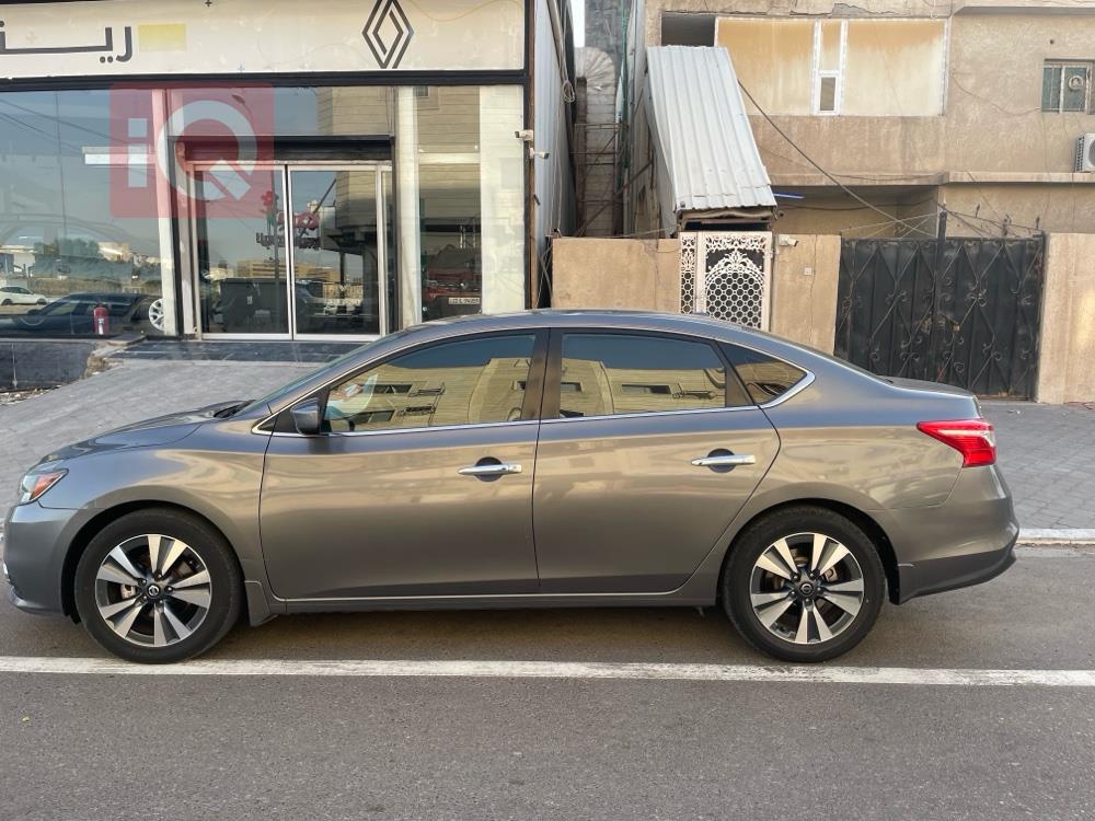 Nissan Sentra